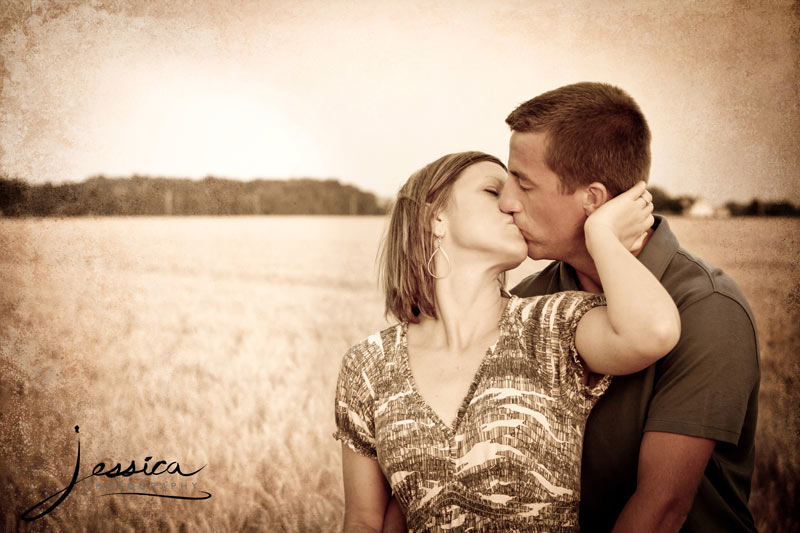 Engagement Pic of Jeremy Miller & Jennifer Watson in a wheat field