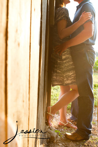 Engagement Pic of Jeremy Miller & Jennifer Watson old barn leg shot