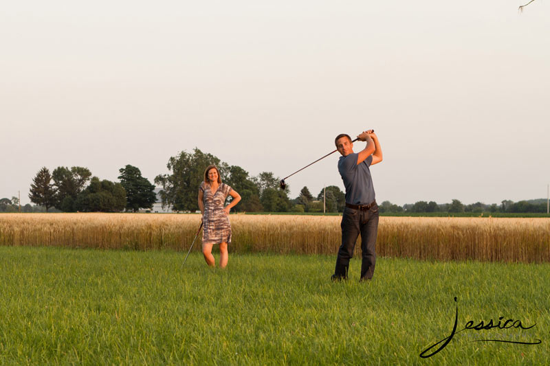 Engagement Pic of Jeremy Miller & Jennifer Watson with golf theme