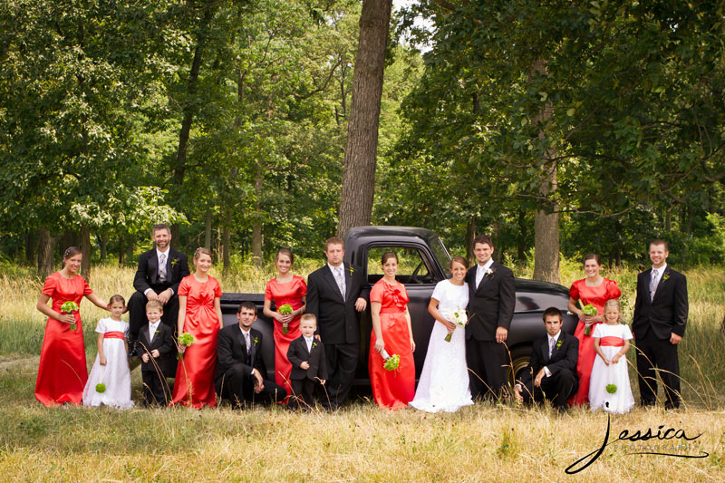 Wedding Pic of Allison & Zachary Gingerich with bridal party