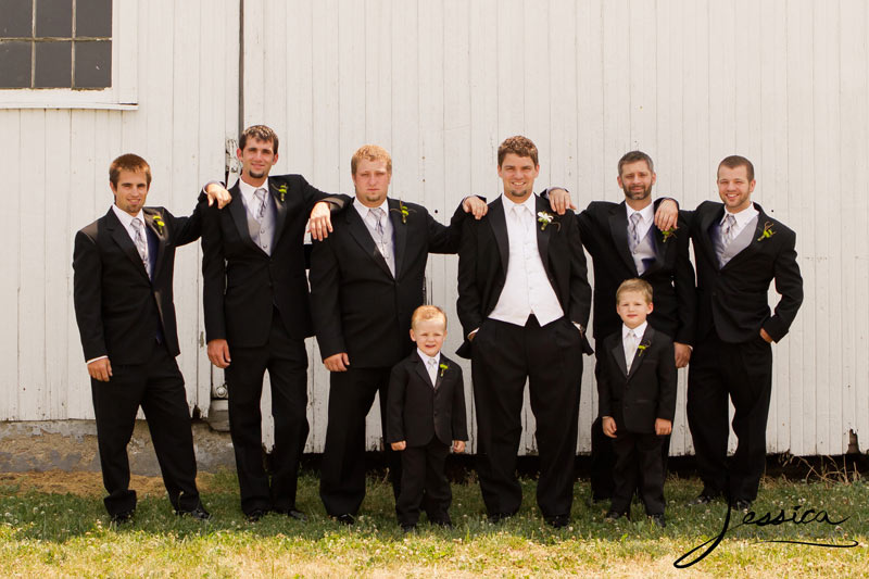 Wedding Pic of Allison & Zachary Gingerich with groomsmen