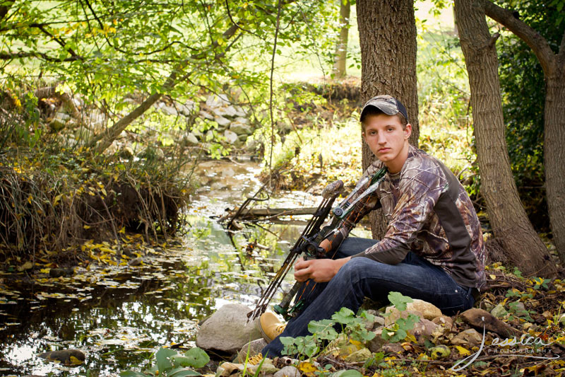 Senior Portrait of Tyler Headings with Camo and Bow