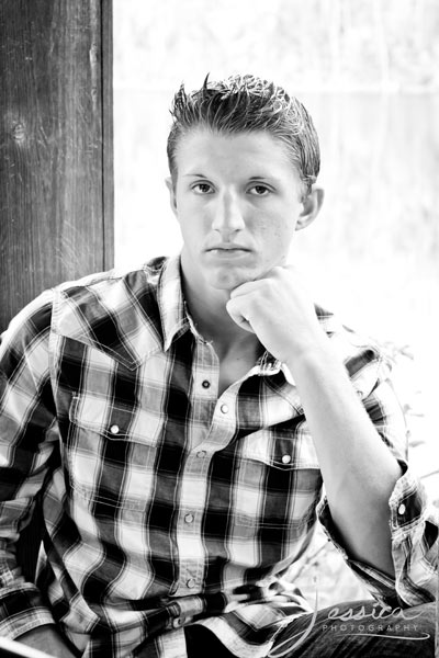 Senior Portrait of Tyler Headings