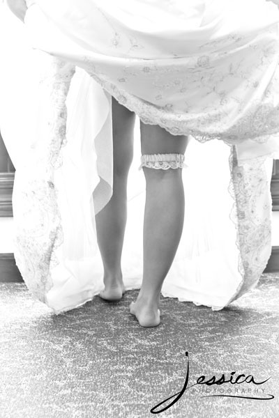 Picture of the bride's garter