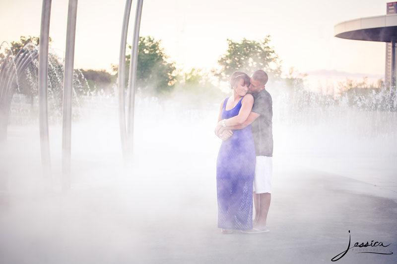 Steamy romantic picture at the Scioto Mile Fountains