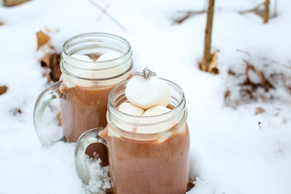 Snow Engagement Pictures (4)