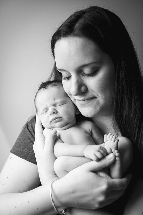 Newborn and Birth Photography (14)