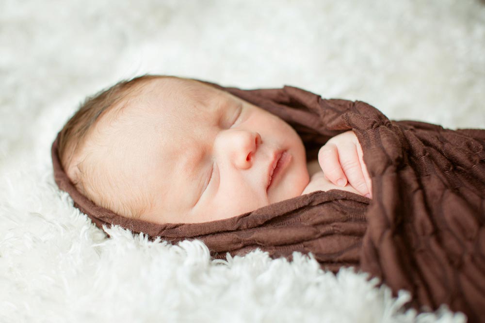 Newborn and Birth Photography (5)