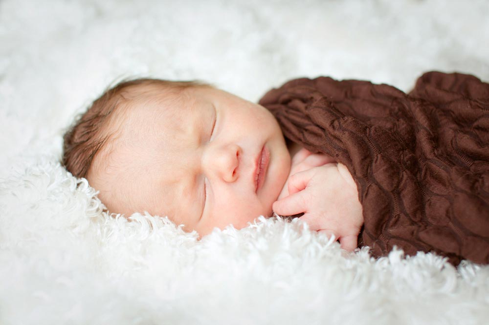 Newborn and Birth Photography (7)