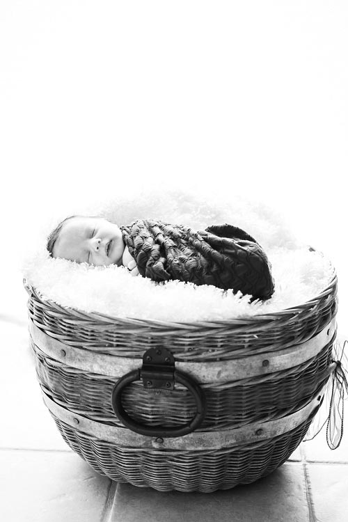 Newborn and Birth Photography (9)
